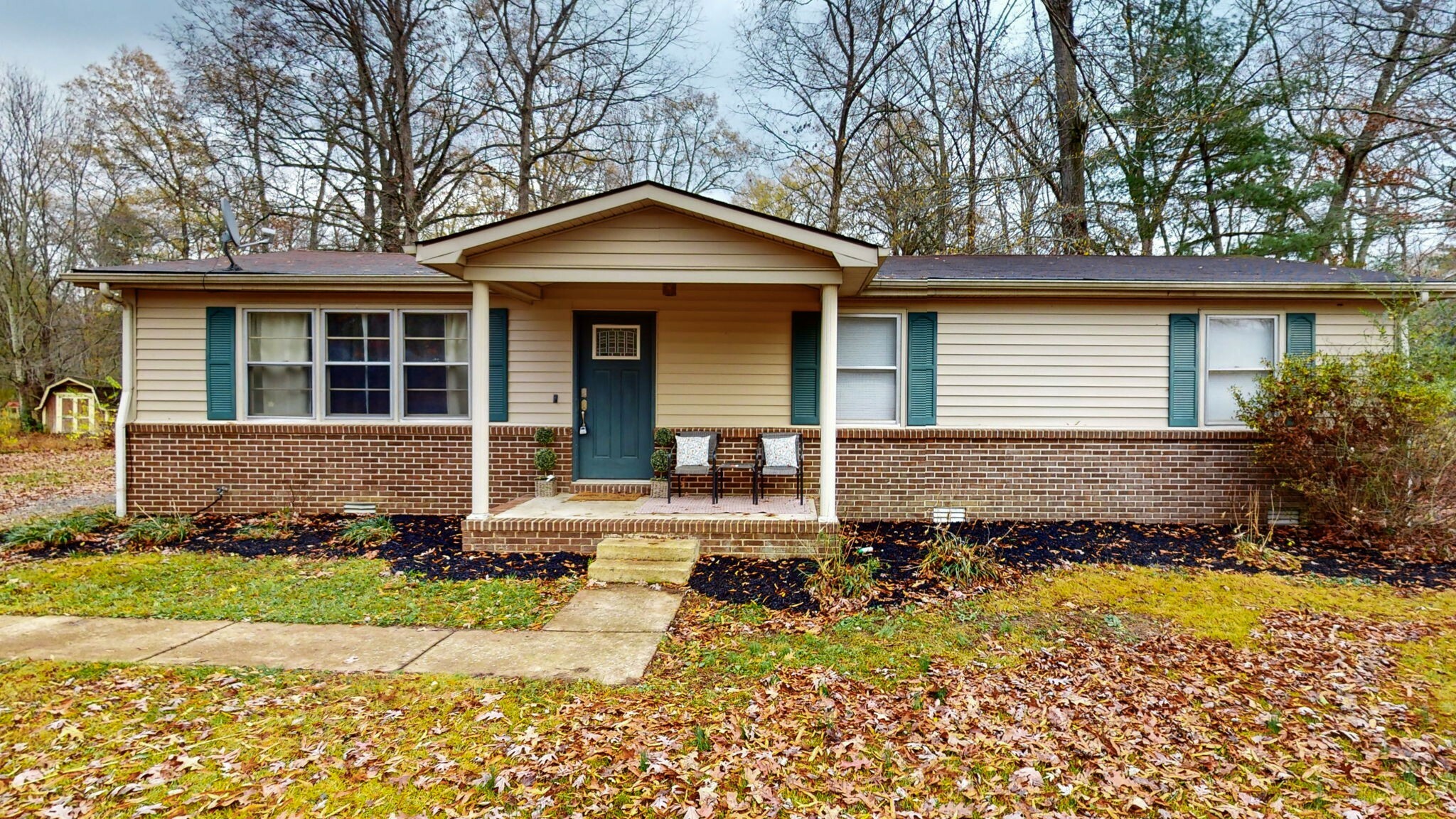 Property Photo:  303 Inglewood Dr  TN 37388 