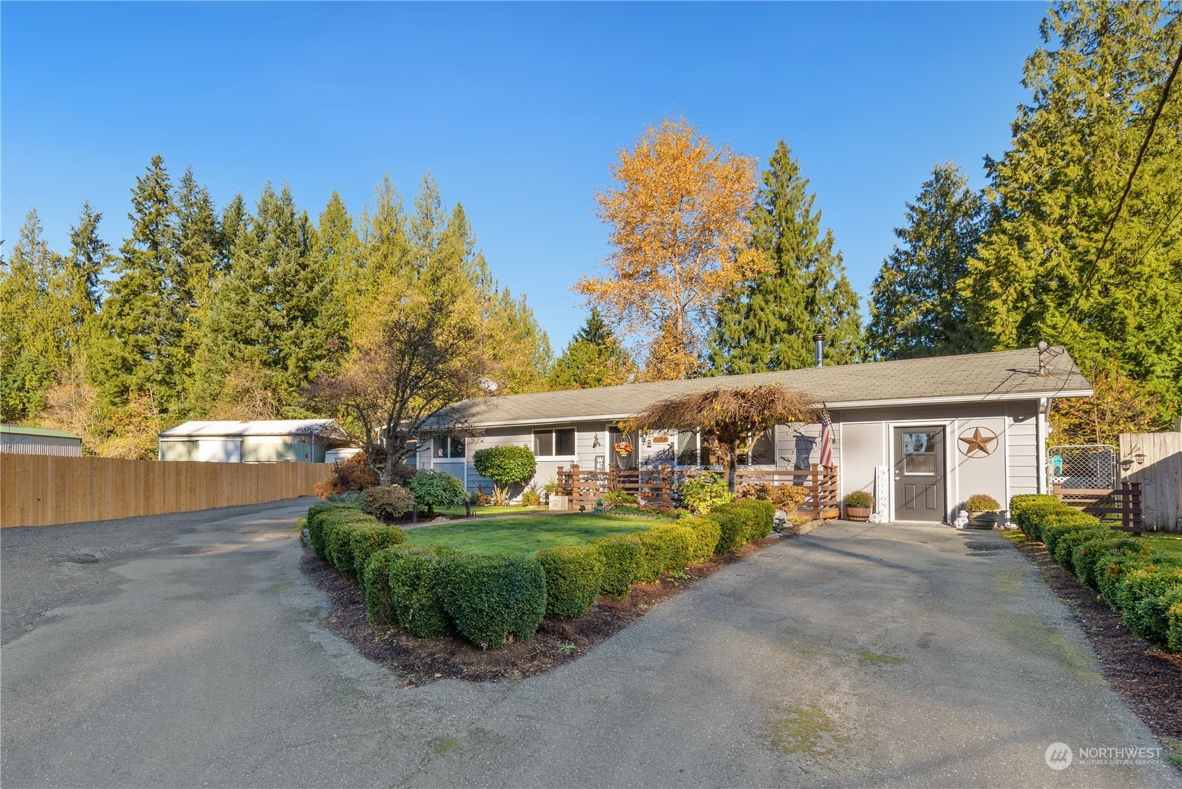 Property Photo:  9605 Woods Place  WA 98296 