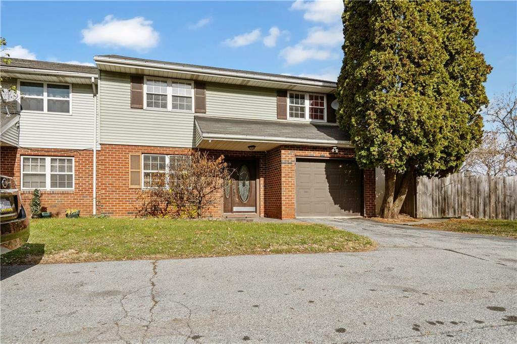 Property Photo: 208 Vista Drive PA 18042