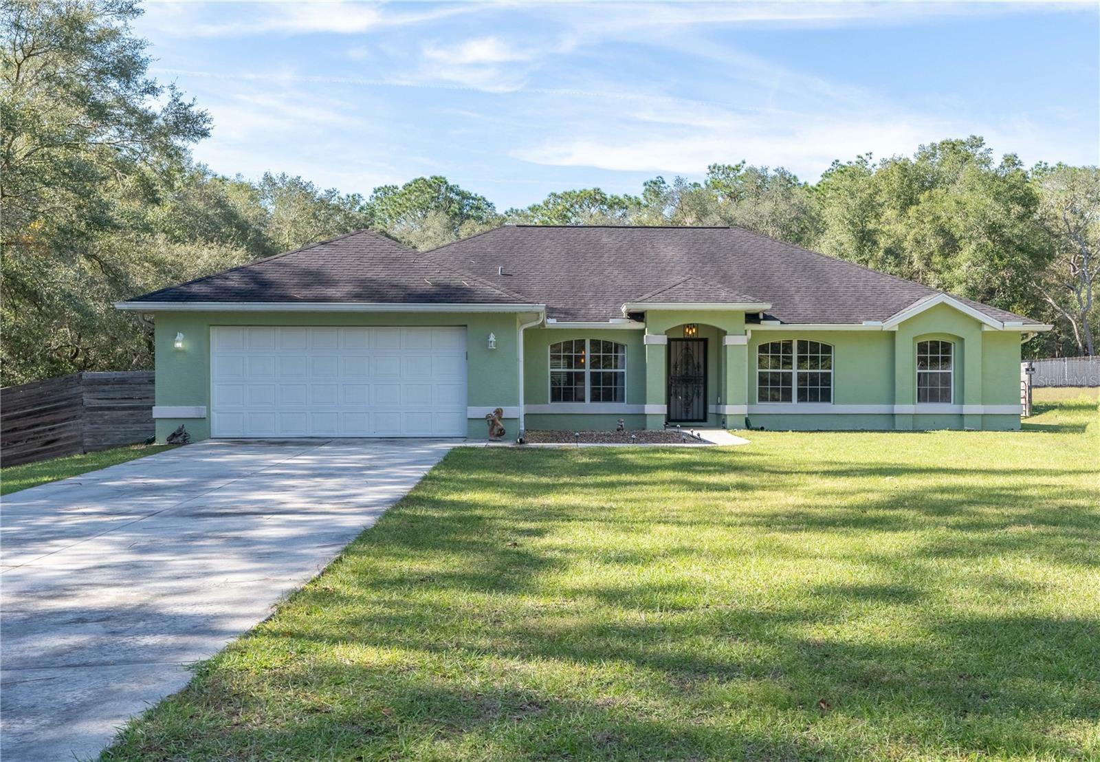 Property Photo:  5530 SW 199th Court  FL 34431 