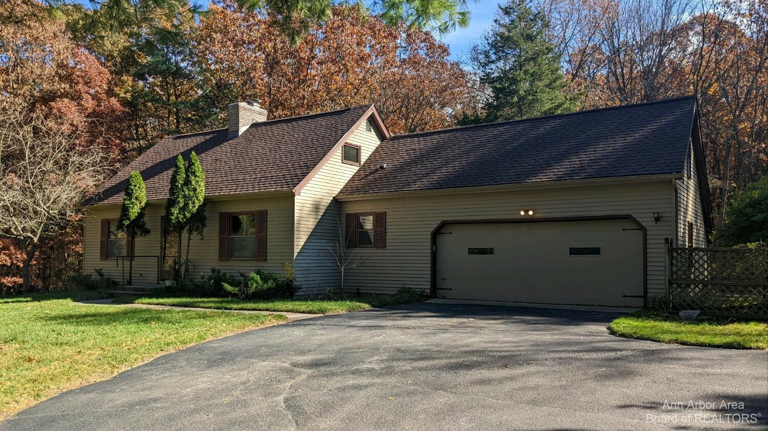 Property Photo: 9580 Stinchfield Woods Road MI 48169