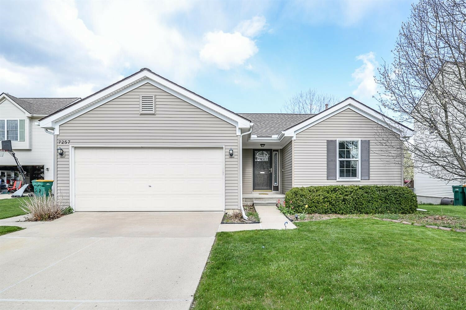 Property Photo:  7257 Maplelawn Drive  MI 48197 