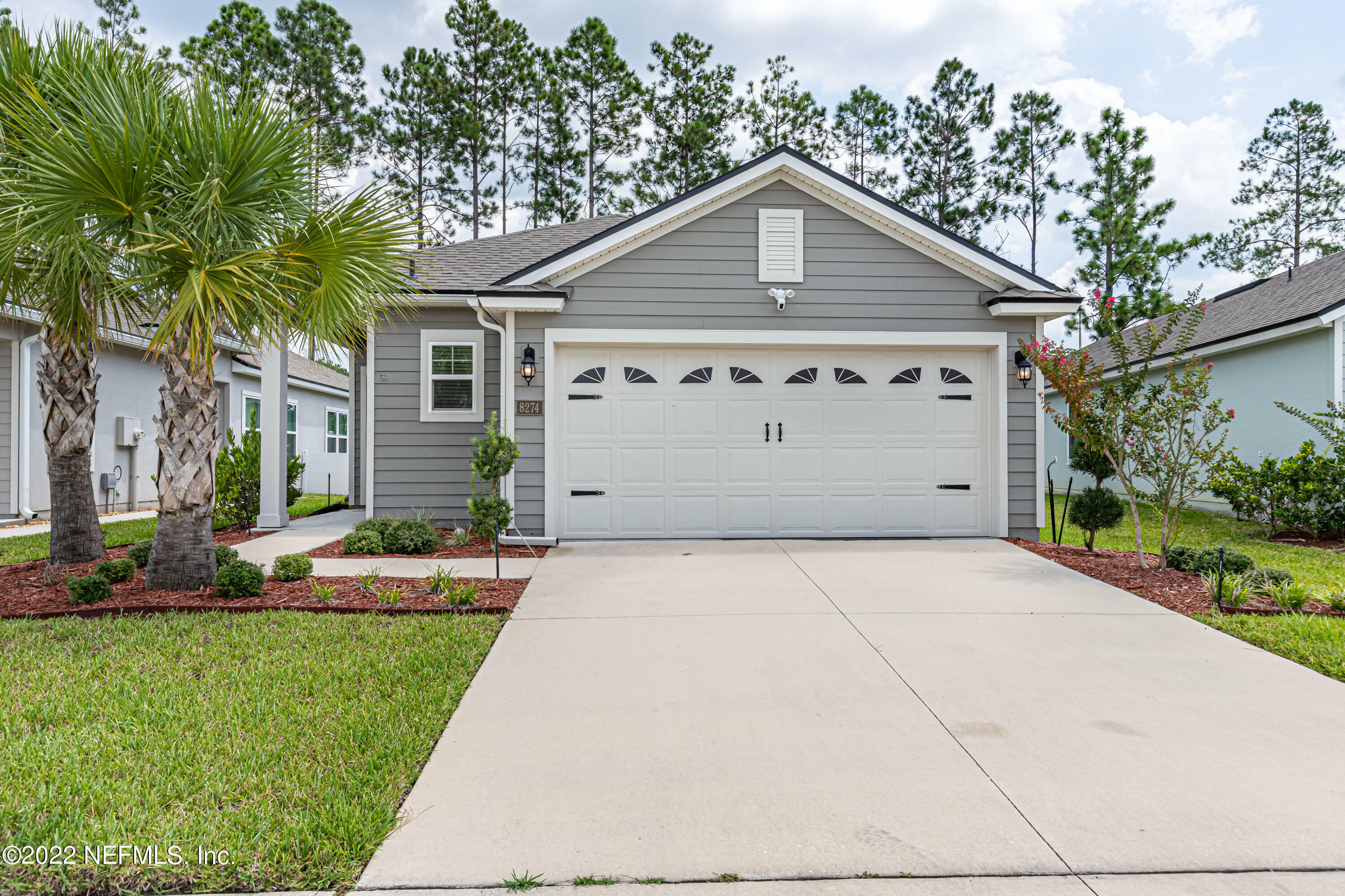 Property Photo:  8274 Cape Fox Drive  FL 32222 