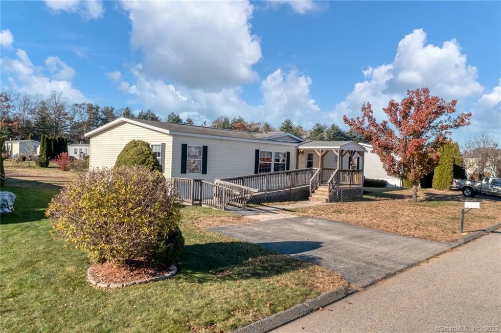 Property Photo:  5 Haley Lane  CT 06256 