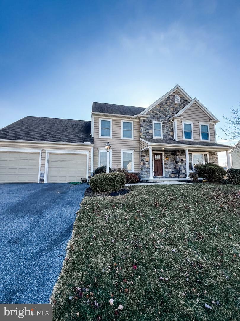 Property Photo:  108 Blackbird Lane  PA 17036 