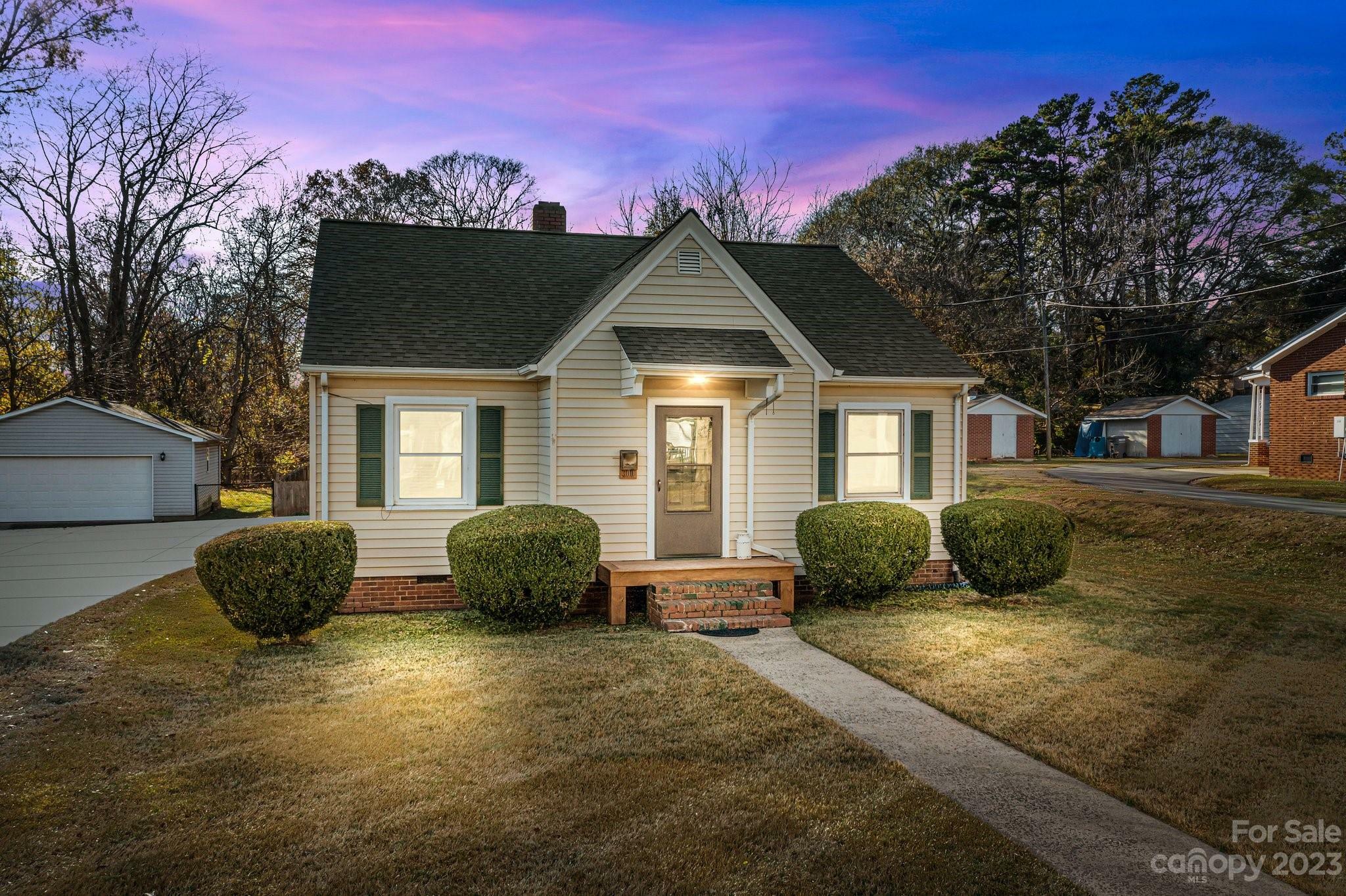 Property Photo:  300 Julia Avenue  NC 28012 