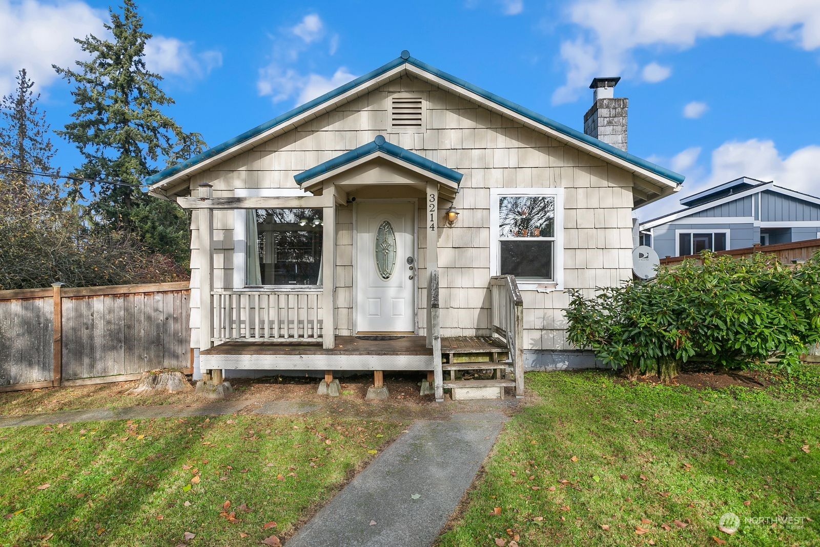 Property Photo:  3214 S 169th Street  WA 98188 