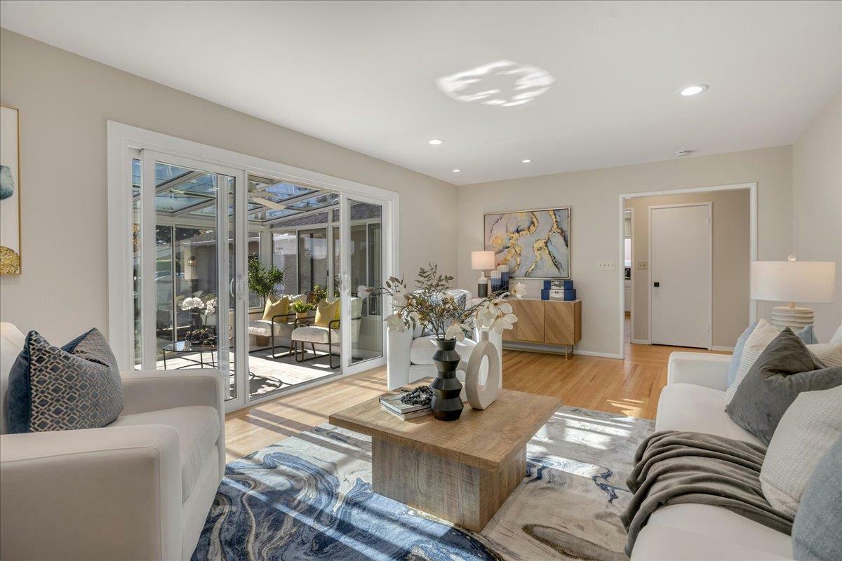 Property Photo: 2712 Yosemite CA 94002