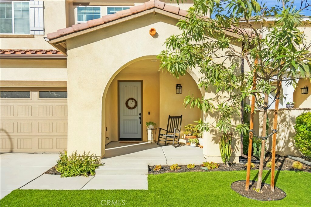 Property Photo:  5337 Elsa Street  CA 92504 