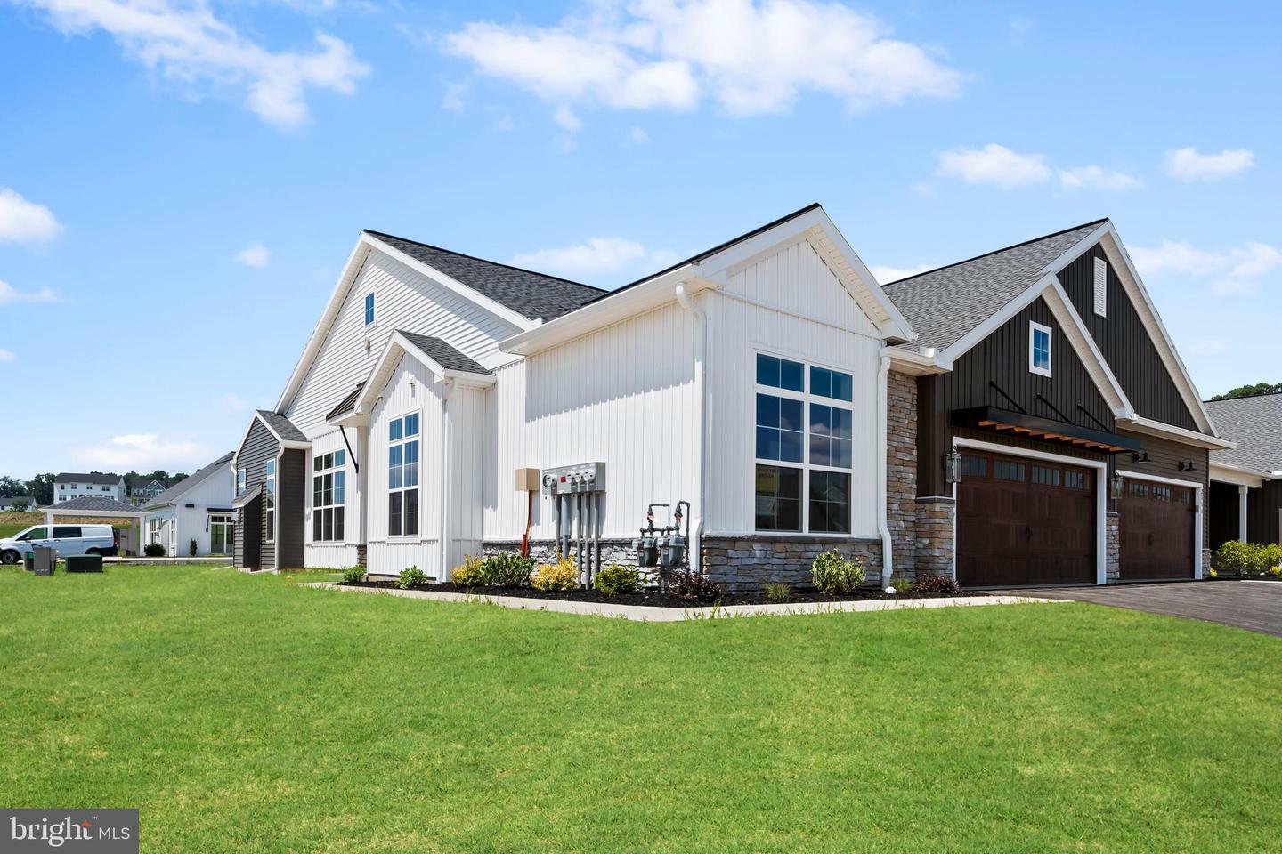 Property Photo: 2113 Hill Side Drive 400 PA 17055