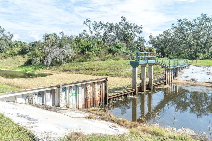 Property Photo: Kacher Road FL 34288