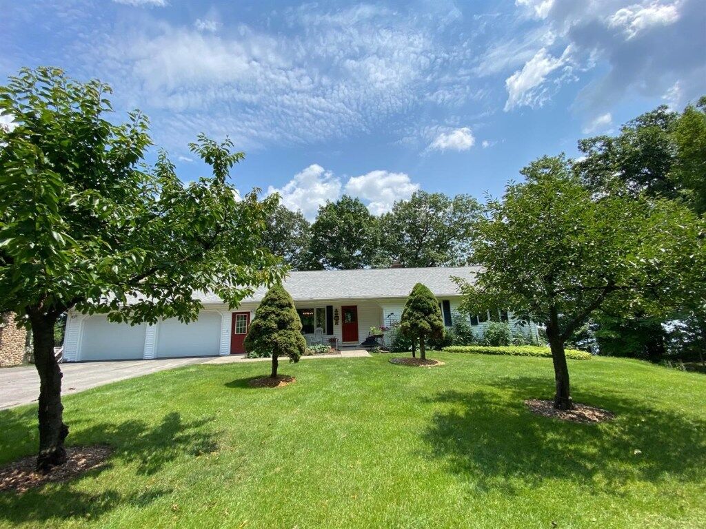 Property Photo:  3827 Severne On Seneca  NY 14842 