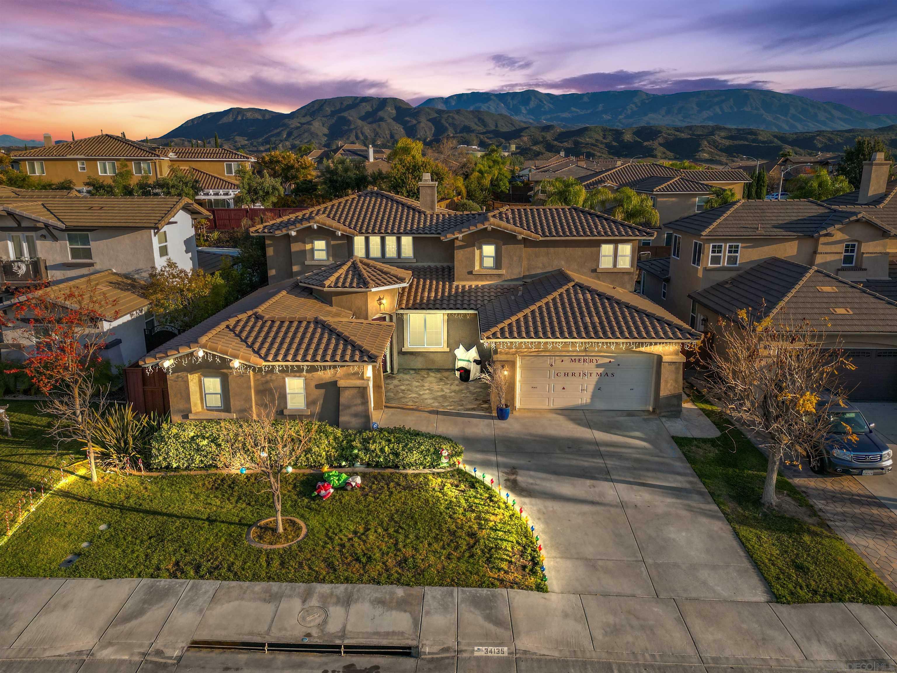 Property Photo: 34135 Amici St CA 92592