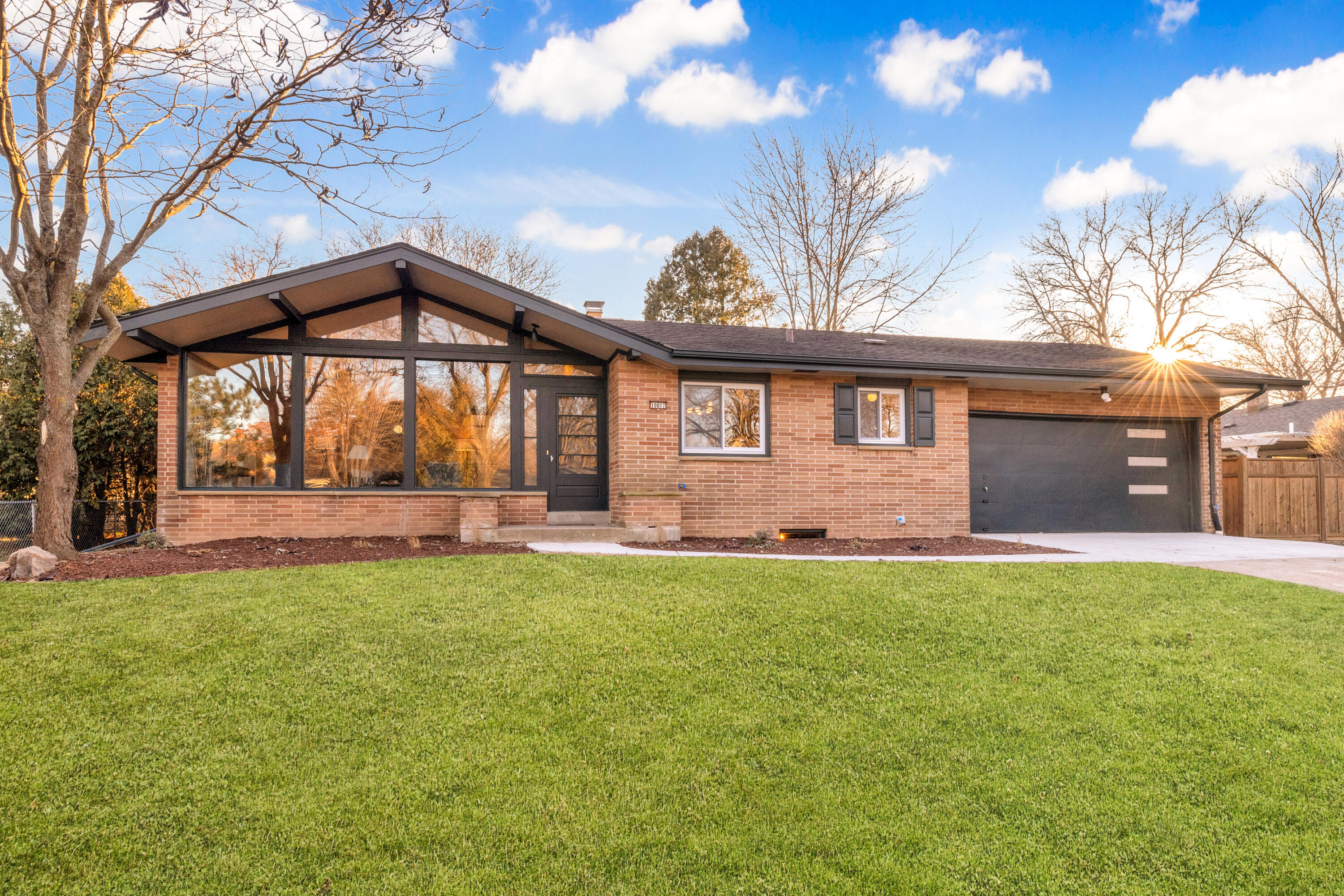 Property Photo: 10817 W Courtland Ave WI 53225