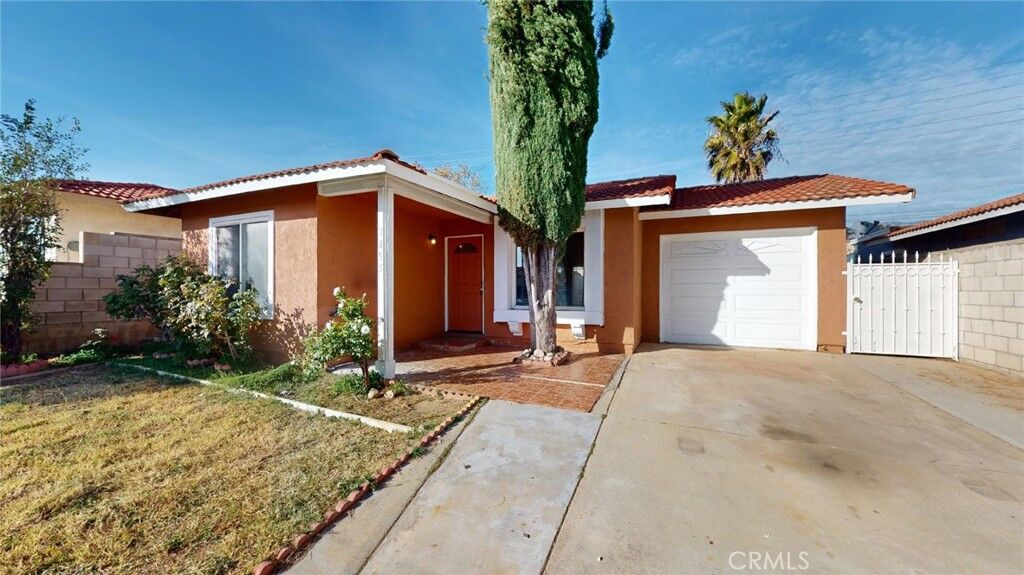 Property Photo:  2895 Mohawk Road  CA 92220 