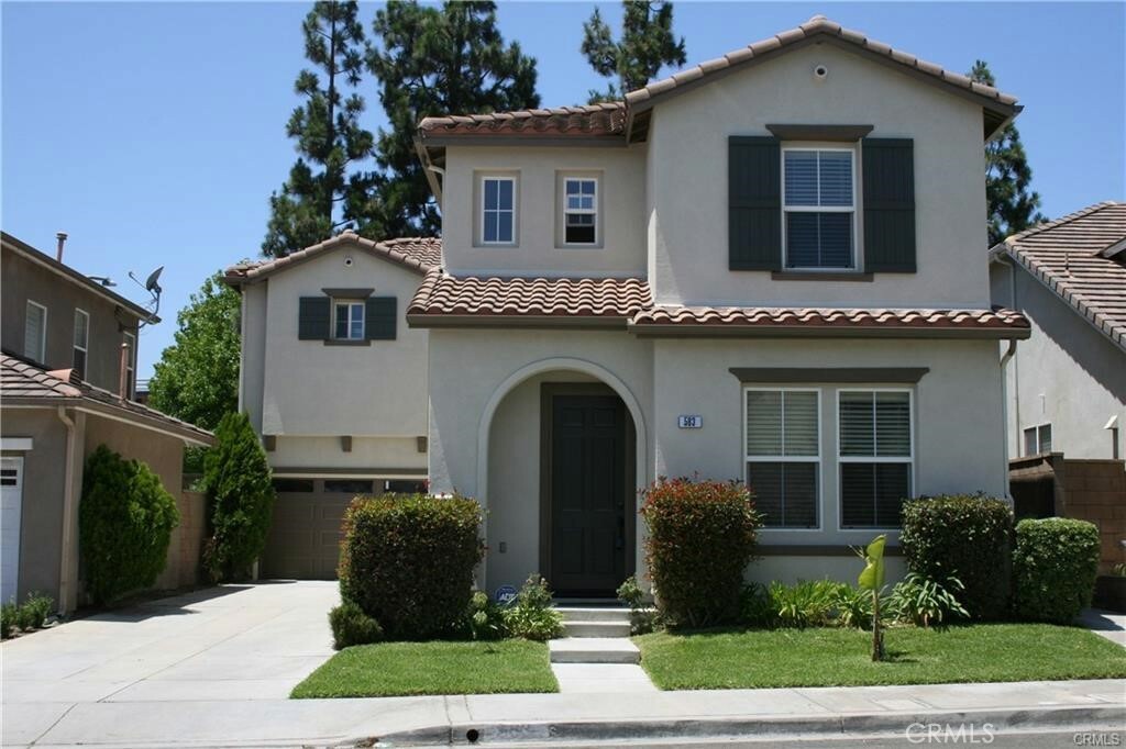 Property Photo: 583 Craftsman Circle CA 92821
