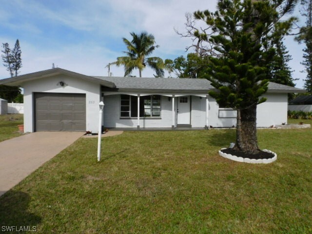 Property Photo:  253 SE 46th Terrace  FL 33904 