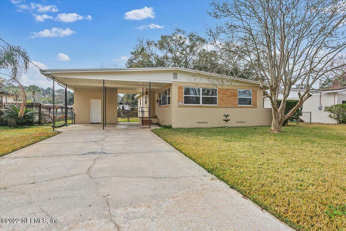 Property Photo: 6728 Provost Road N FL 32216