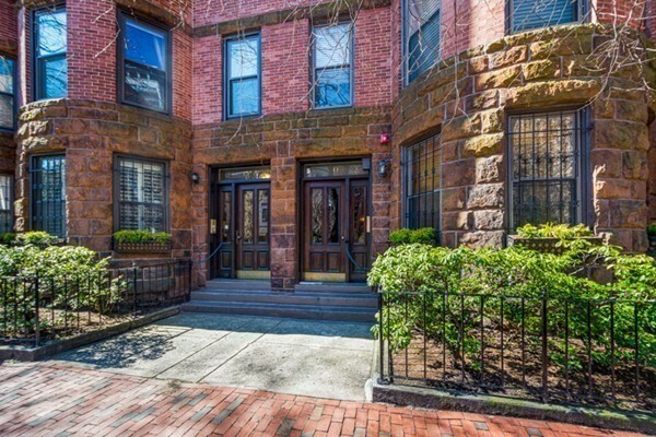 Property Photo:  11 Follen Street 2F  MA 02116 