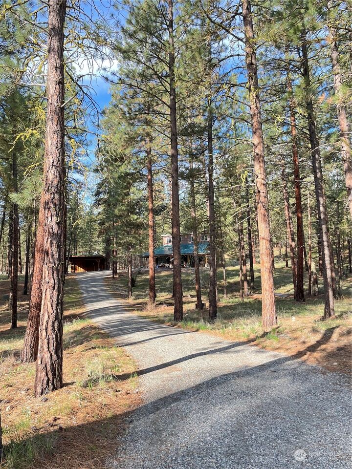 2 bed Winthrop home for sale 90 Twin Lakes Drive, Winthrop, WA 98862