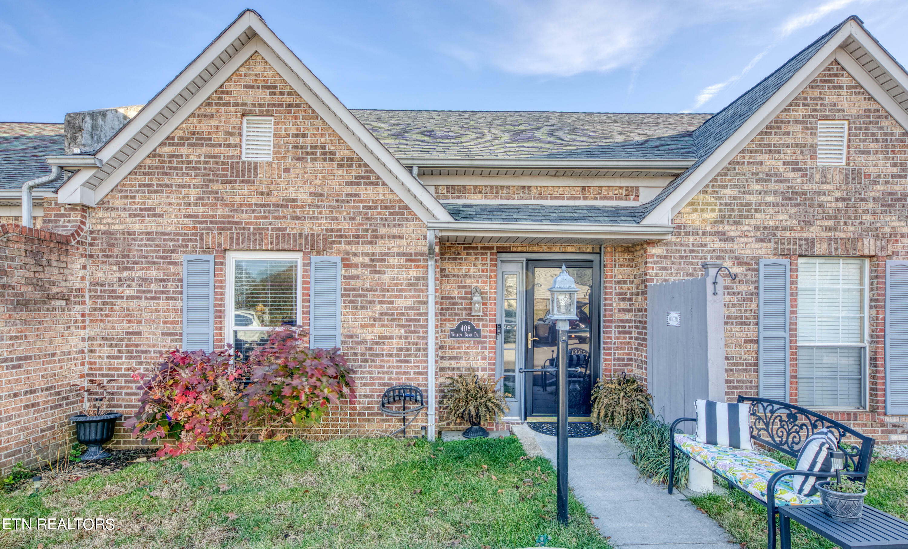 Property Photo:  408 Willow Bend Drive  TN 37774 