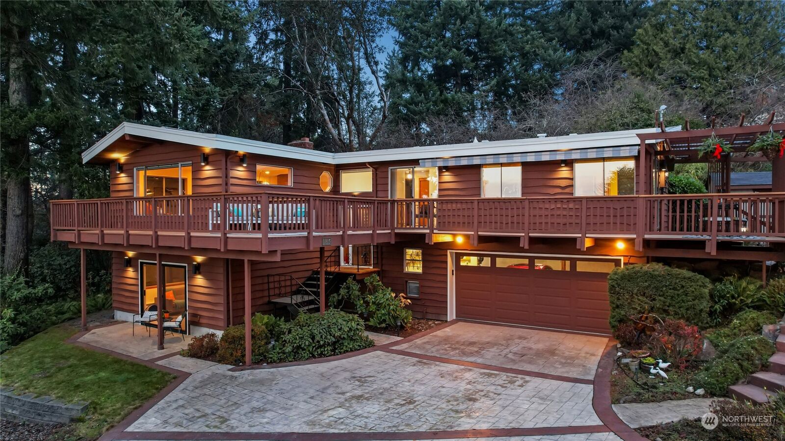 House for sale in Burien 11815 26th Avenue SW, Burien, WA 98146