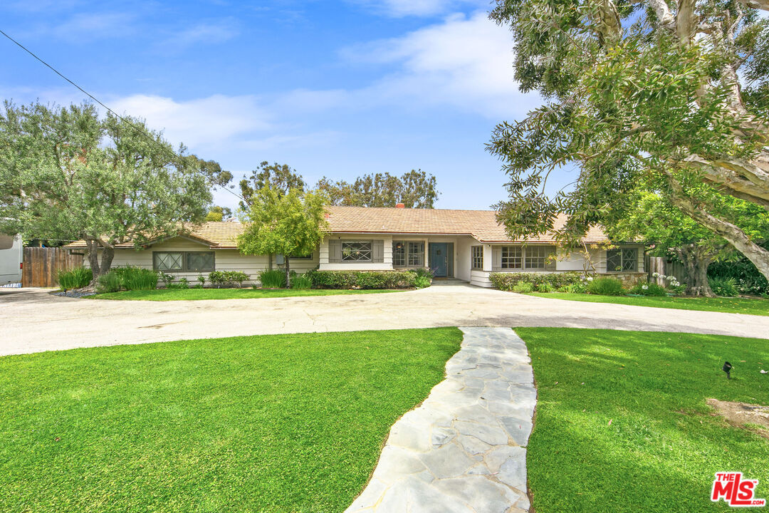 Property Photo: 28943 Grayfox St CA 90265