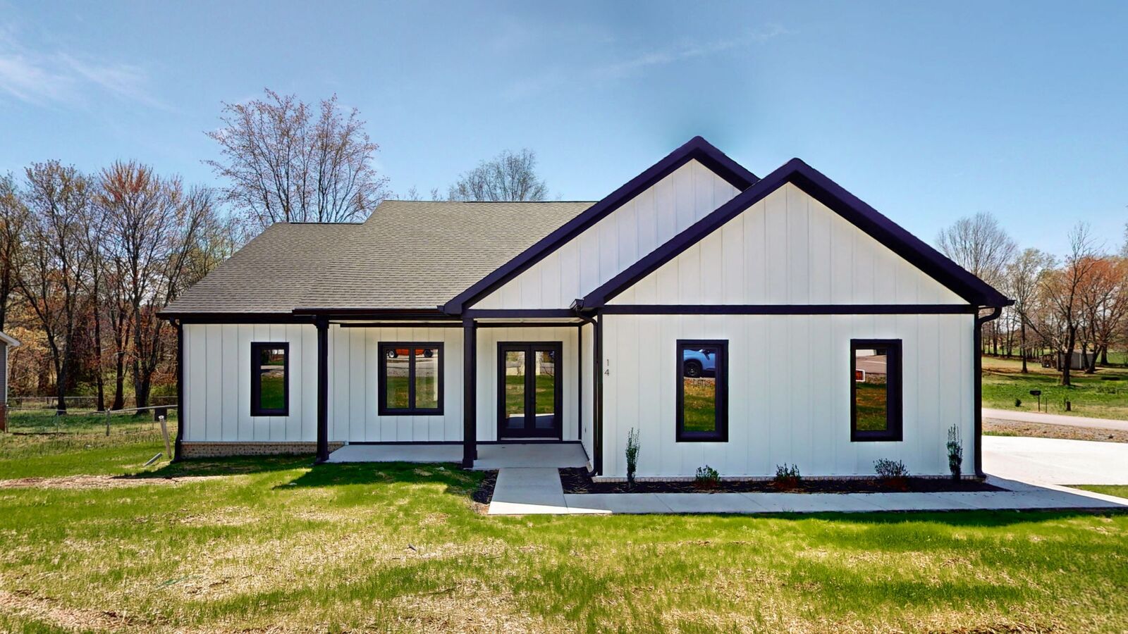 Property Photo:  14 Elm Crest Circle  TN 37110 