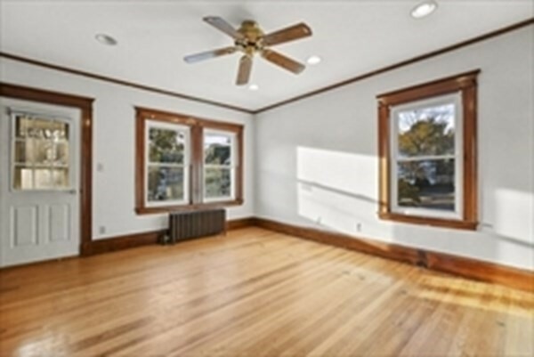 Property Photo: 3-5 Quincy St. 3 MA 02476