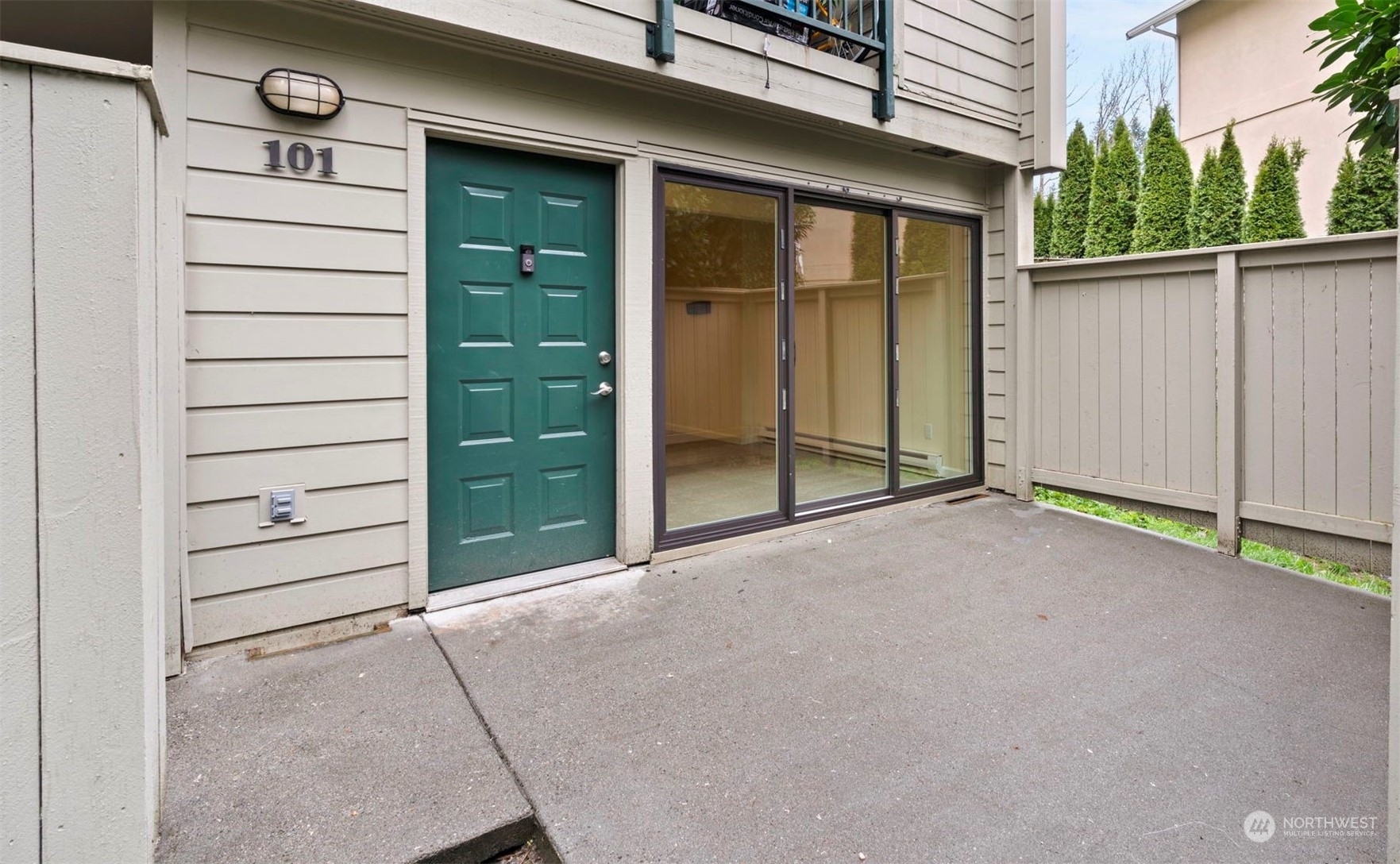 Property Photo: 8835 166th Avenue NE D101 WA 98052