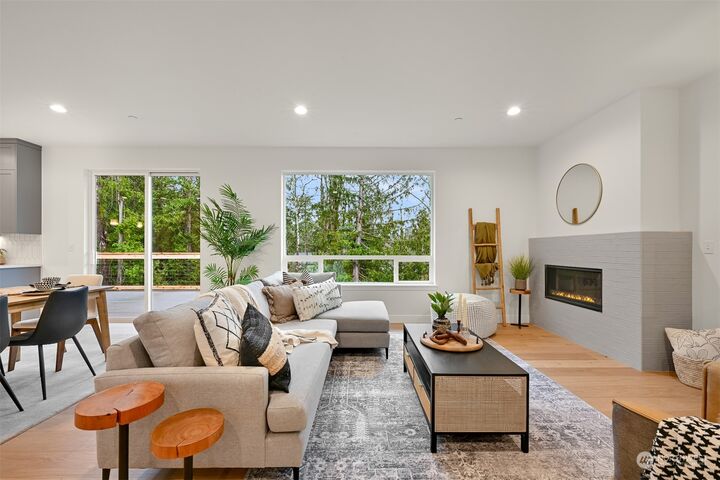 Property Photo: 1153 Brookstone Drive WA 98229