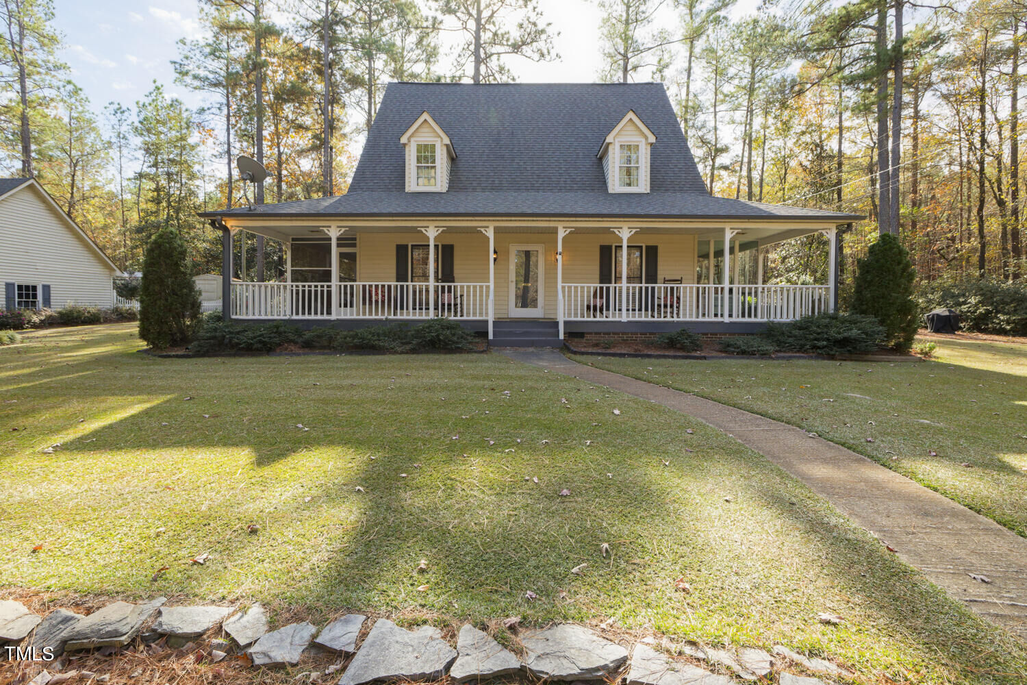 Property Photo: 2505 Poplar Street NC 27526