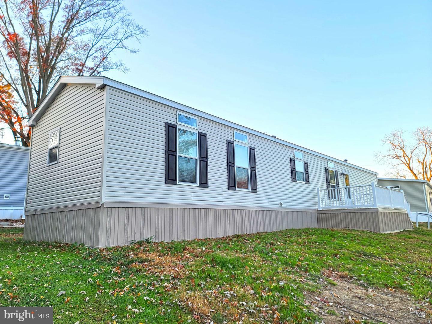 Property Photo:  17 Dogwood Drive  PA 17516 