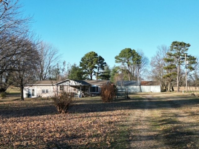 20192 Floyd Moore Road  Gentry AR 72734 photo