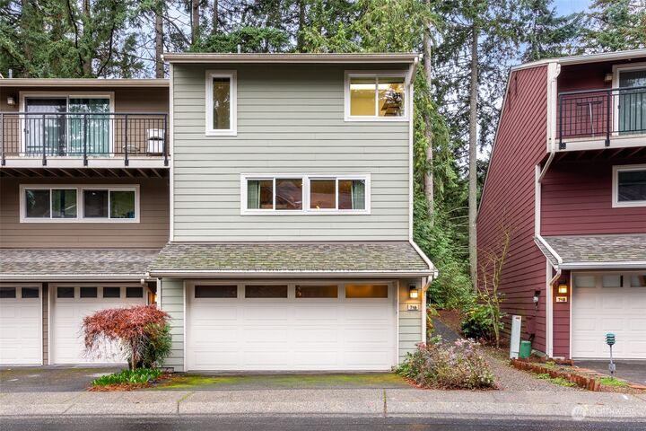 Property Photo:  716 N. 161st Place 9  WA 98133 