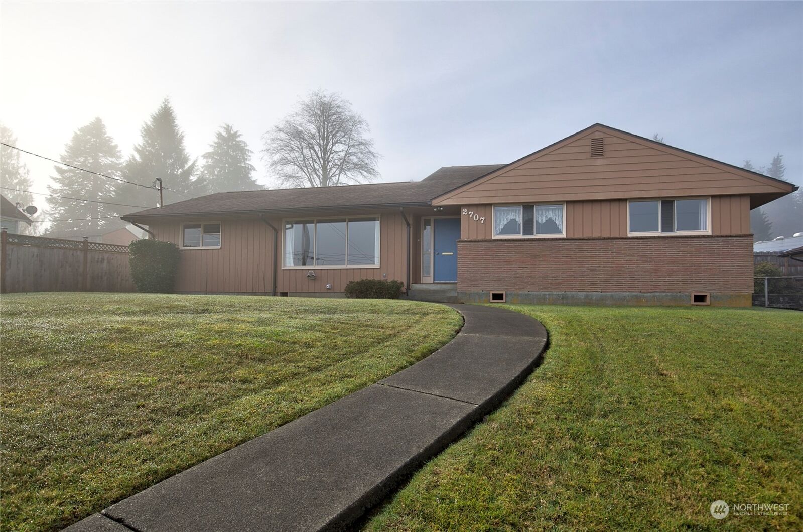 Property Photo:  2707 Highland Drive  WA 98520 