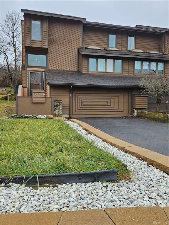 1037 Golfview Road  Middletown OH 45042 photo