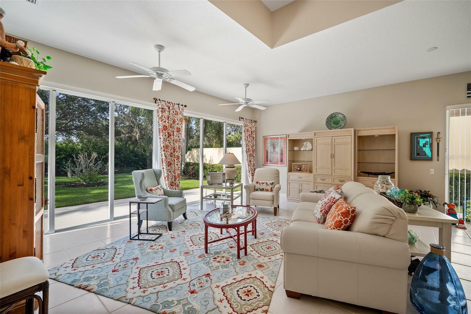 Property Photo:  5821 Ferrara Drive  FL 34238 