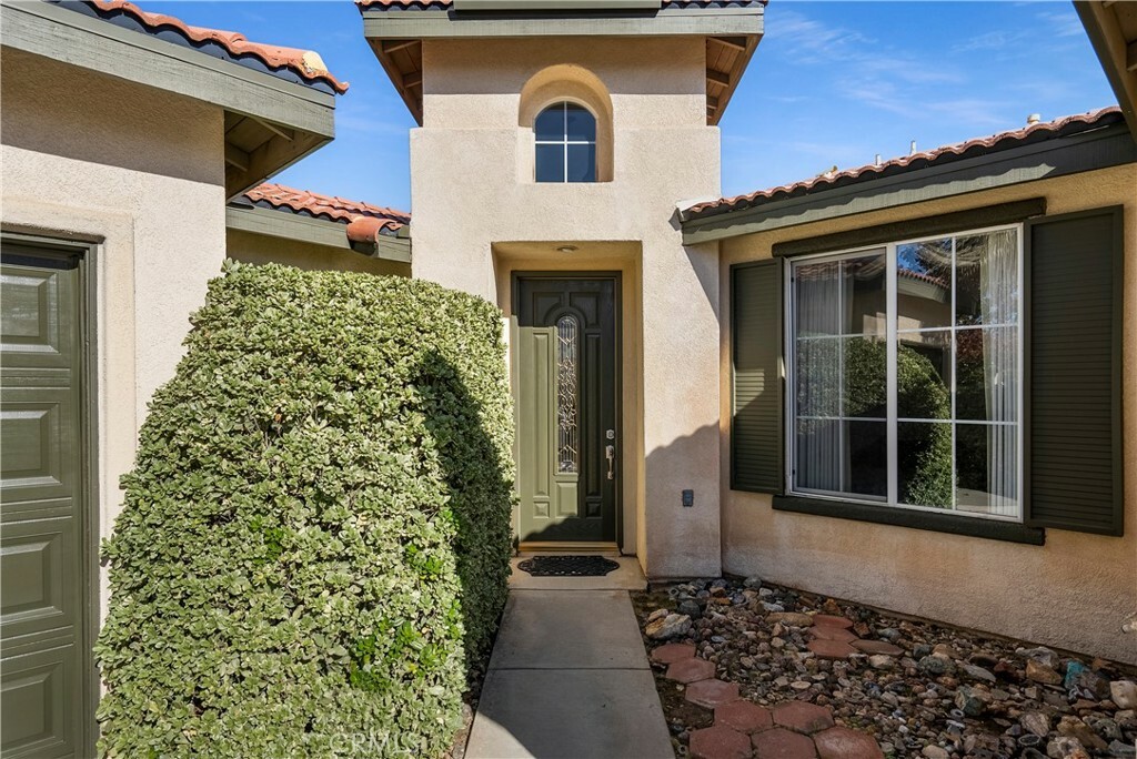 Property Photo:  9812 Via Montara  CA 92557 