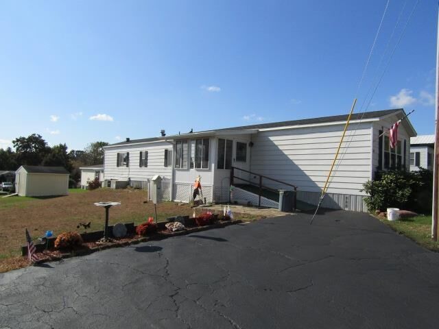 Property Photo:  290 Calef Highway B10  NH 03042 