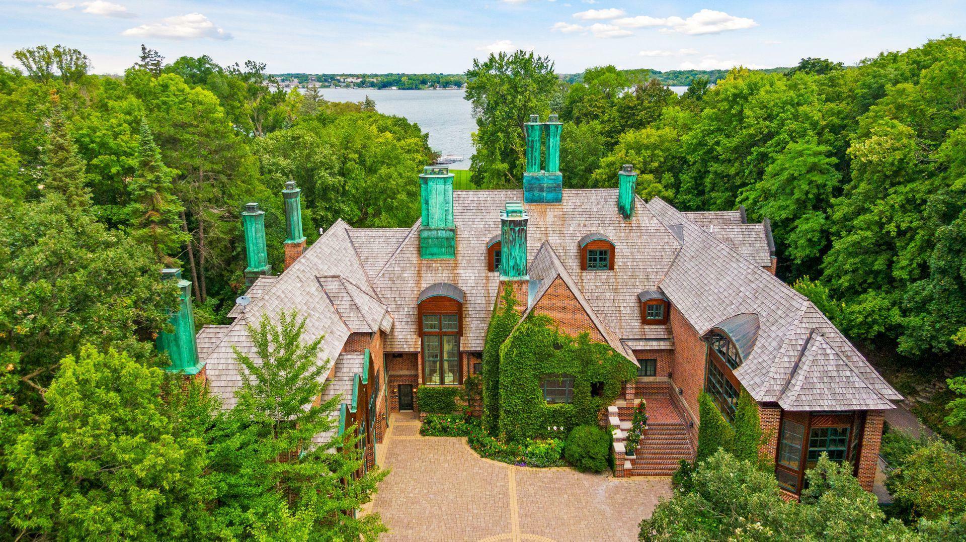 Property Photo: 17950 Breezy Point Road MN 55391