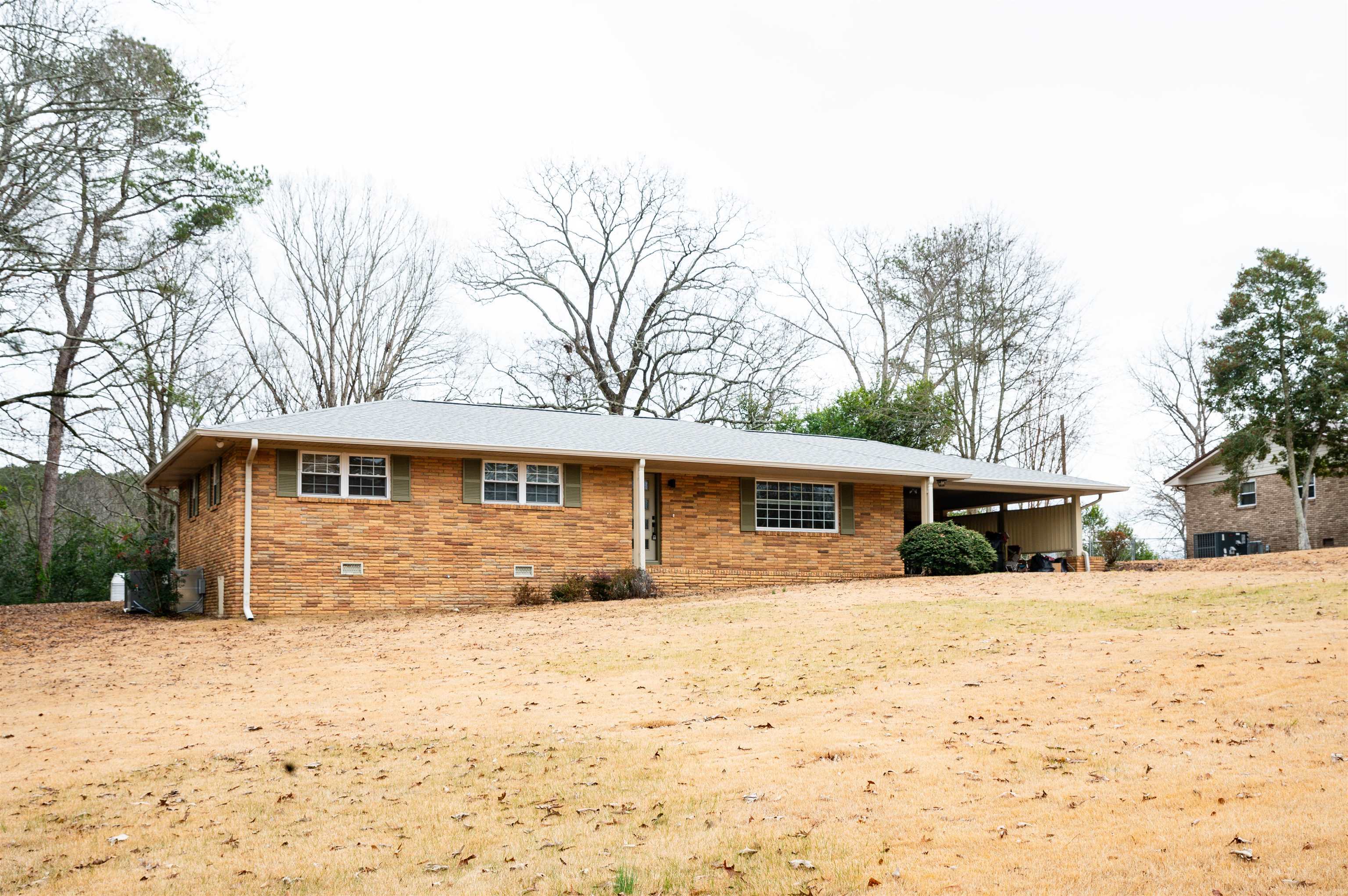 Property Photo:  1020 Larkwood Dr  AL 35055 - CULLMAN 