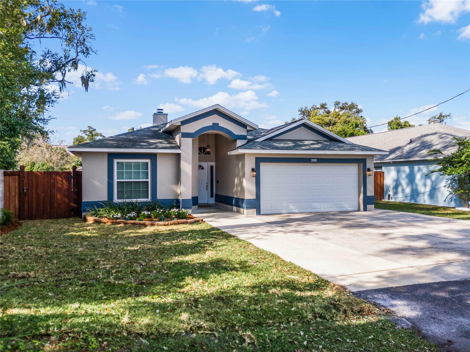 Property Photo:  2938 Delaney Street  FL 32806 