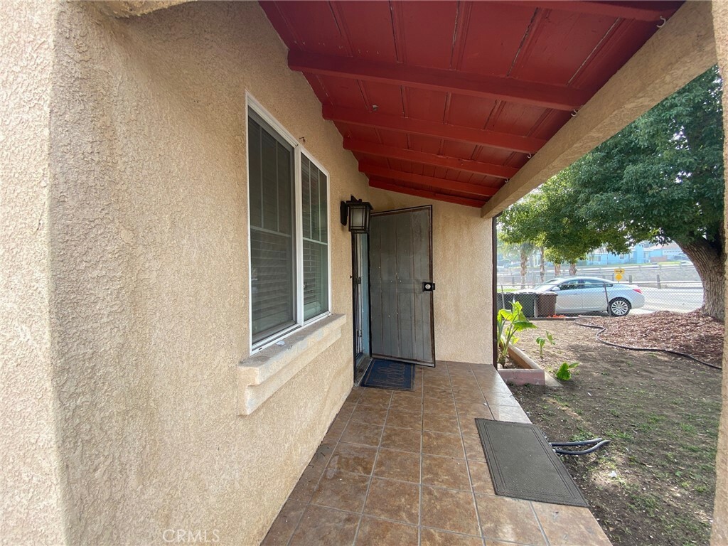 Property Photo:  1422 Bothwell Avenue  CA 92324 