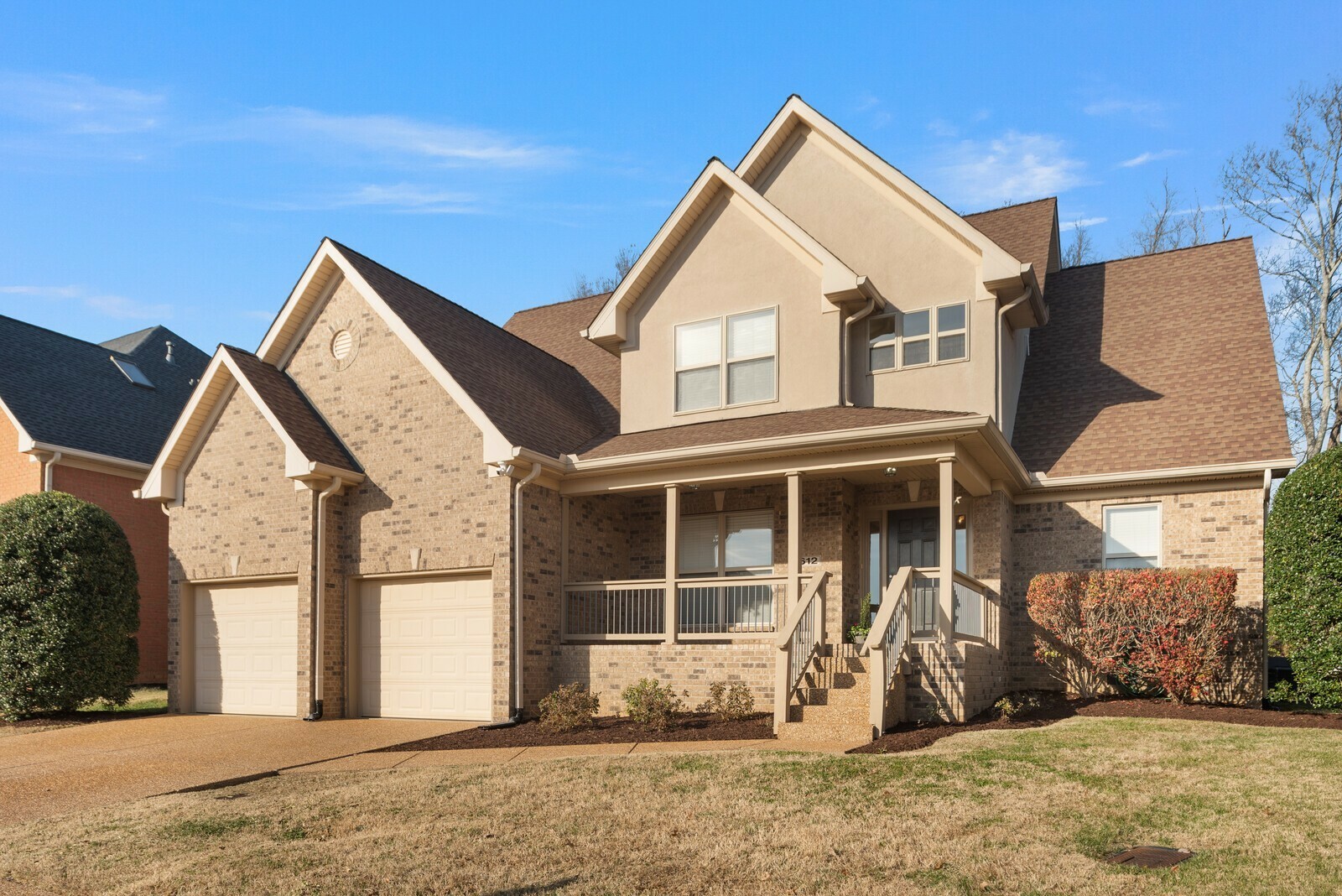 Property Photo:  612 Collinscrest Ct  TN 37221 