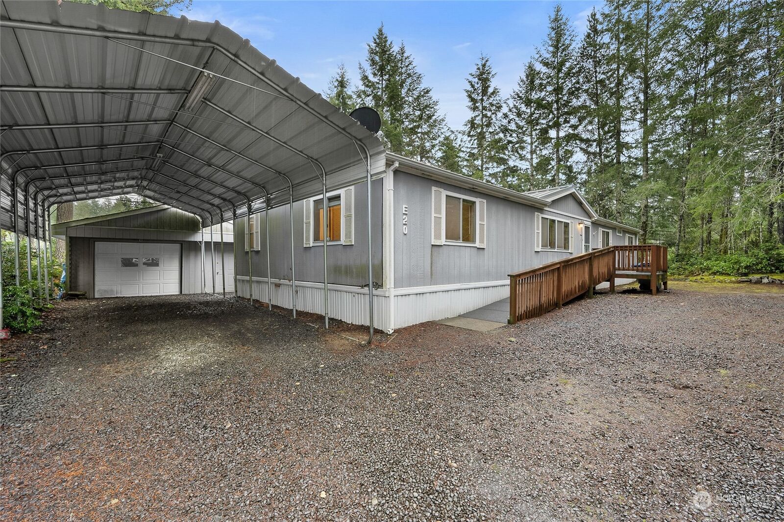 3 bed Shelton home for sale 20 E Balbriggan Road, Shelton, WA 98584