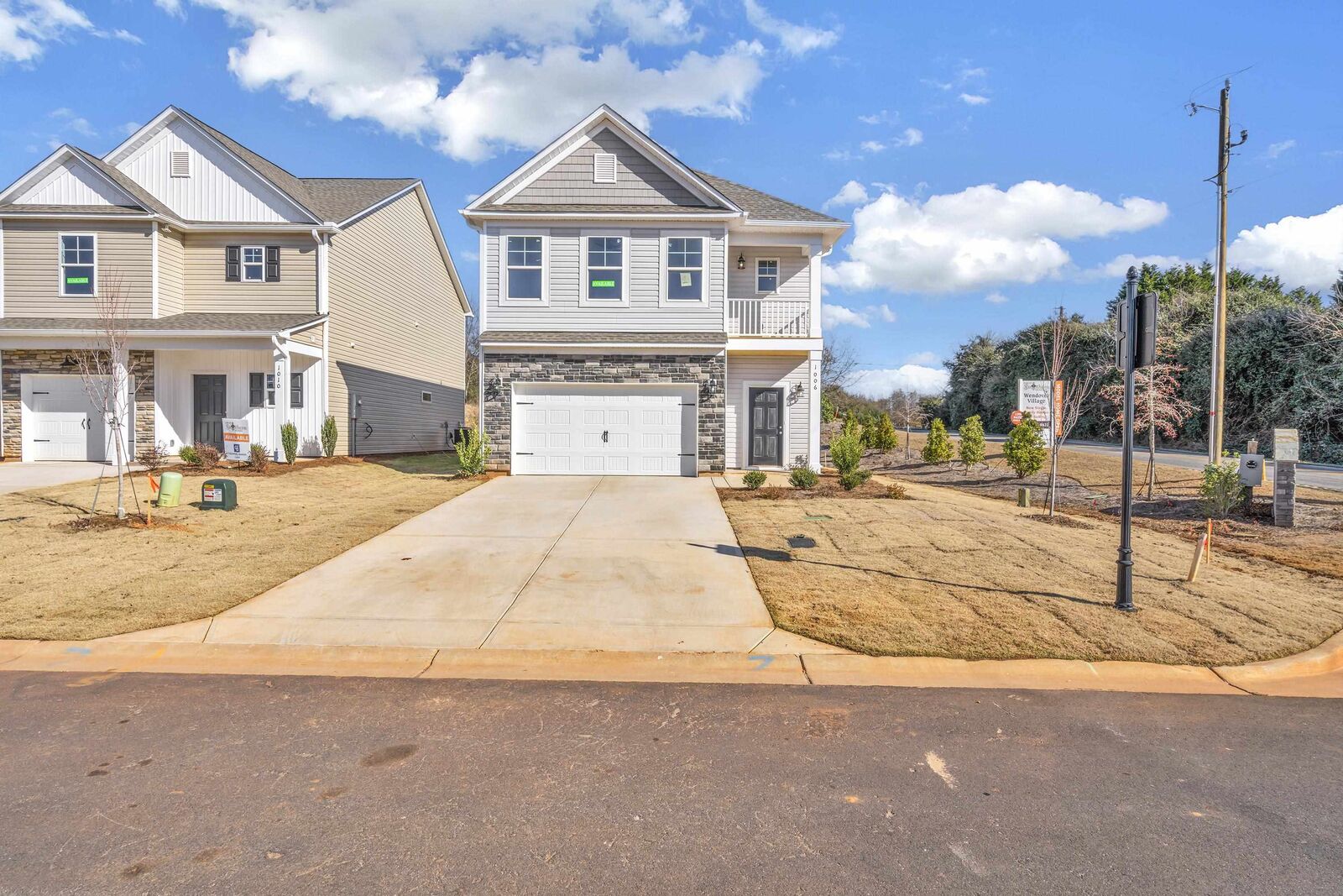 Property Photo: 1006 Silverbend Trail SC 29334