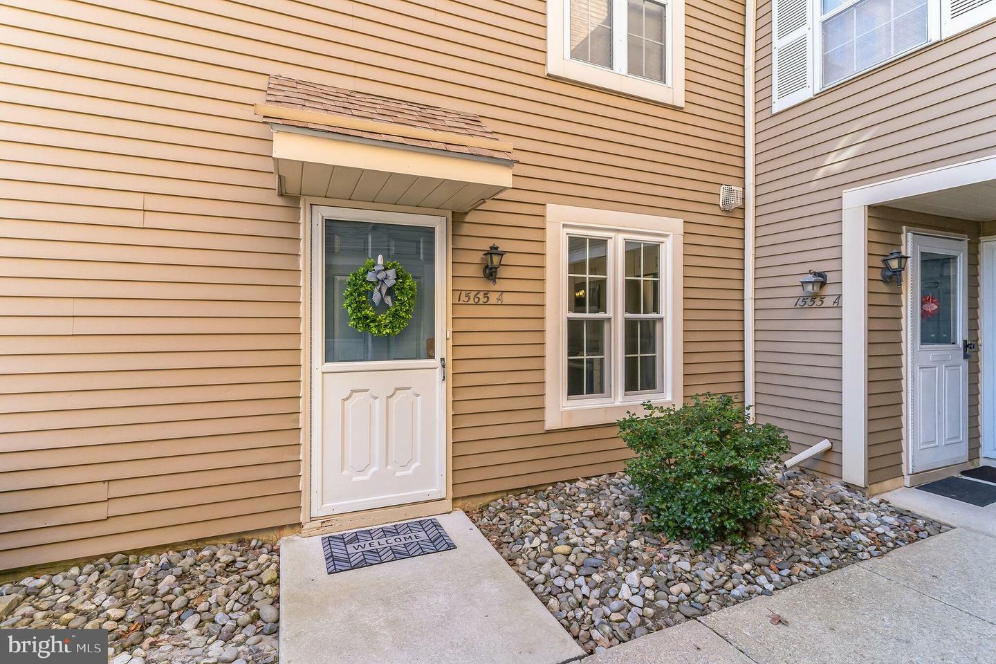 Property Photo: 1565 Thornwood Drive A NJ 08054