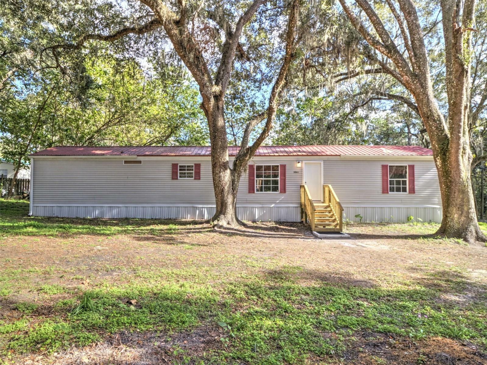 Property Photo:  3061 SE 48th Street  FL 34480 