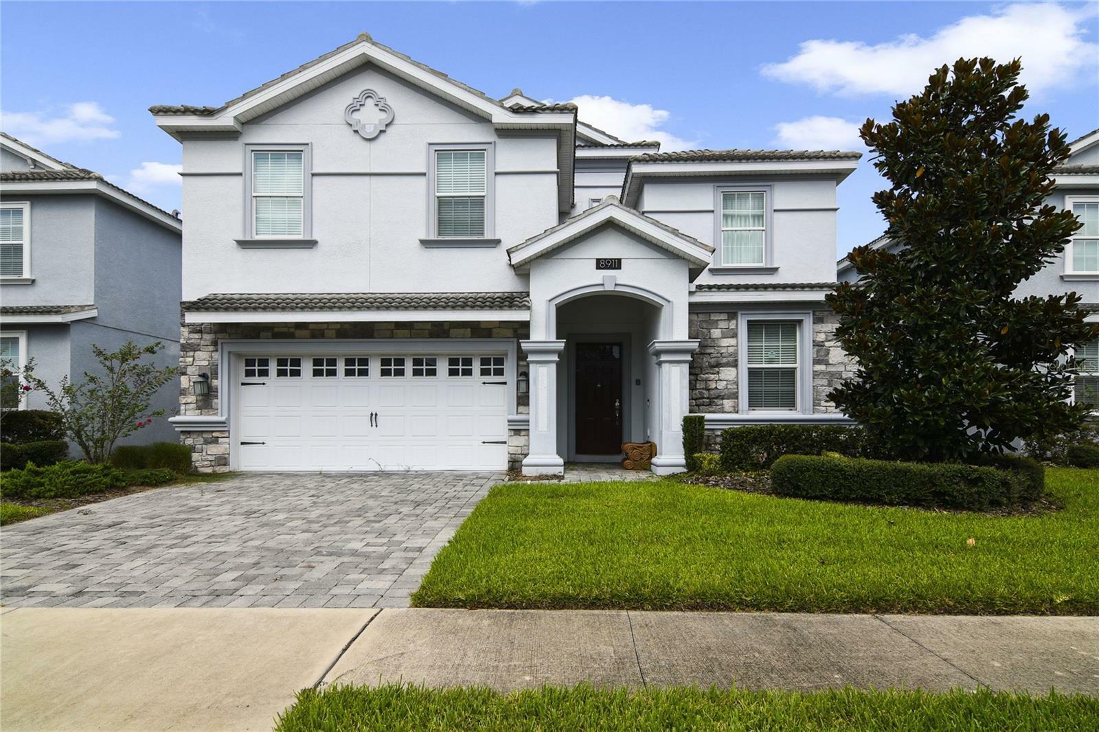 Property Photo:  8911 Stinger Drive  FL 33896 